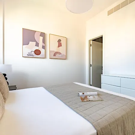 Sanders Olive Shared Pool * Πάφος