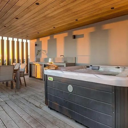 Sanders Olive Shared Pool Appartement