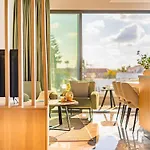 Sanders Olive Shared Pool Appartement