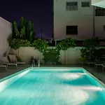 Sanders Olive Shared Pool * Paphos